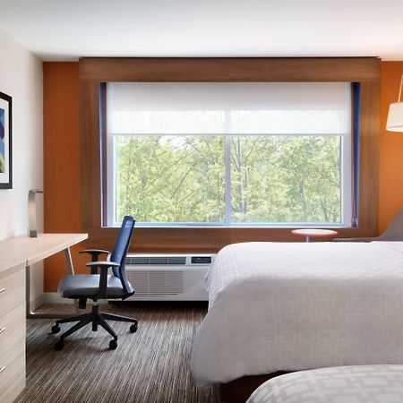 Holiday Inn Express & Suites - Columbus - Worthington By Ihg Екстериор снимка