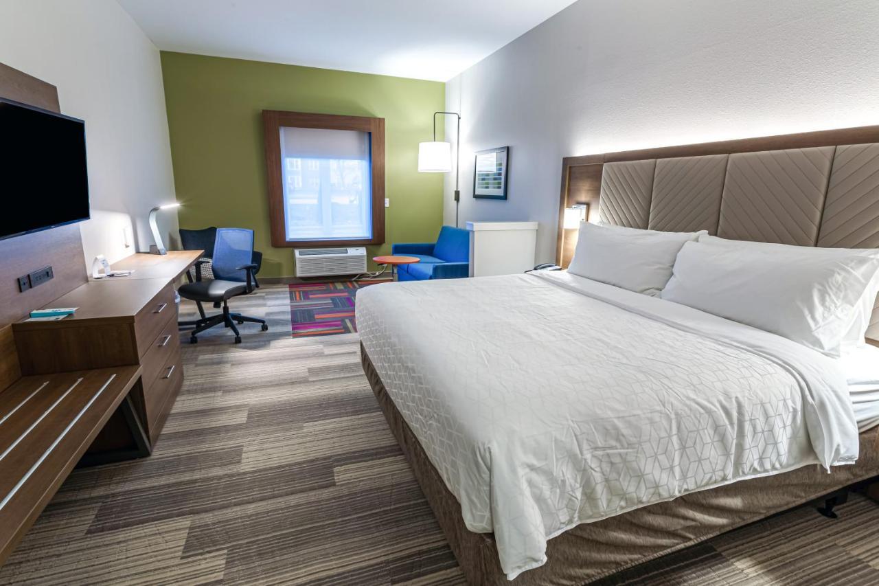 Holiday Inn Express & Suites - Columbus - Worthington, An Ihg Hotel Екстериор снимка