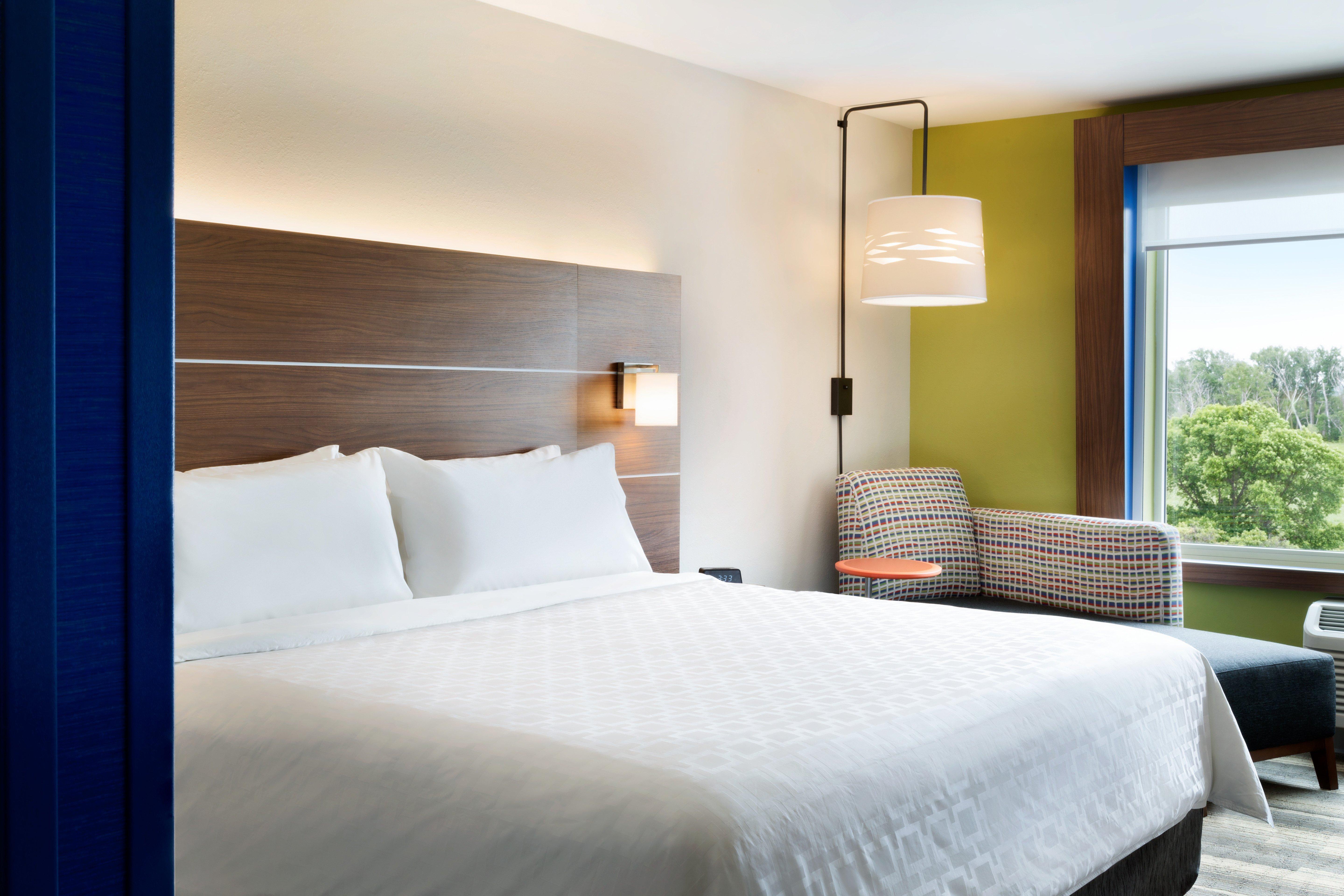 Holiday Inn Express & Suites - Columbus - Worthington, An Ihg Hotel Екстериор снимка